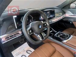 بي ام دبليو الفئة 7